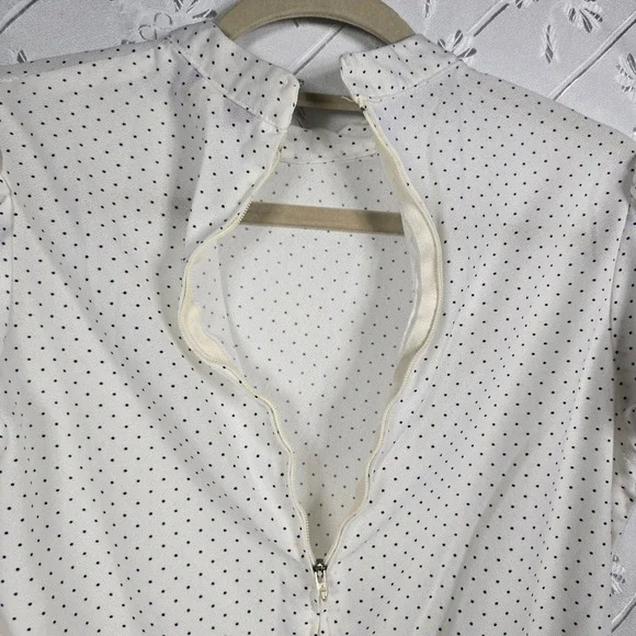 Vintage White Polka Dot Dress Short Sleeve Mock‎ Neck Elastic Waist Ruffle Trim - Picture 9 of 11